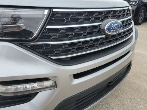 Certified 2023 Ford Explorer XLT w/ Equipment Group 202A RWD image 13