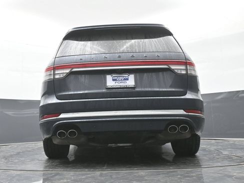Used 2020 Lincoln Aviator Black Label w/ Dynamic Handling Package AWD/4WD image 38