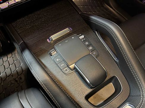 Certified 2025 Mercedes-Benz GLE 350 4MATIC image 34