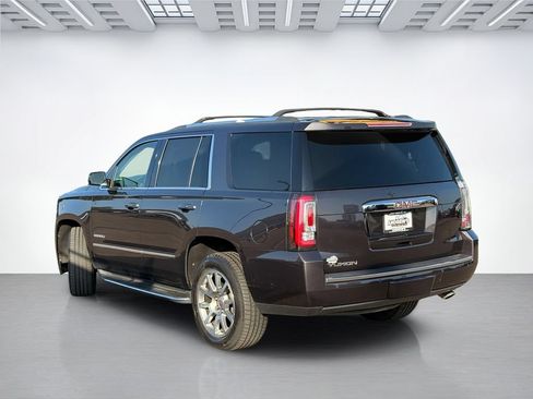 Used 2017 GMC Yukon Denali AWD/4WD image 8