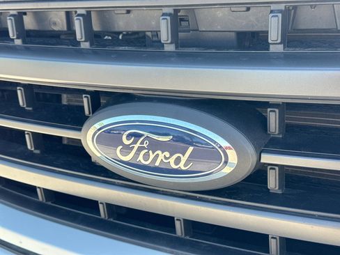 Used 2023 Ford F150 Lariat w/ Equipment Group 502A High AWD/4WD image 14