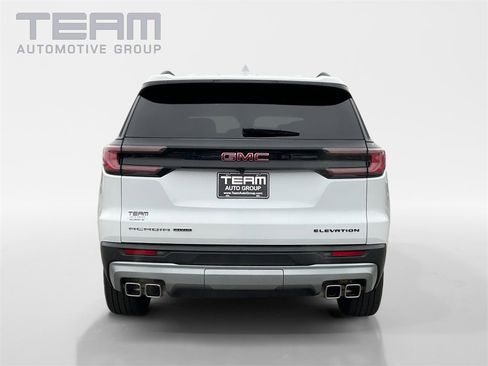 Used 2025 GMC Acadia Elevation image 6