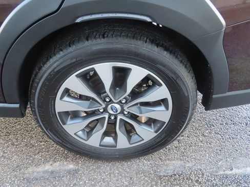 Used 2024 Subaru Outback Touring image 18