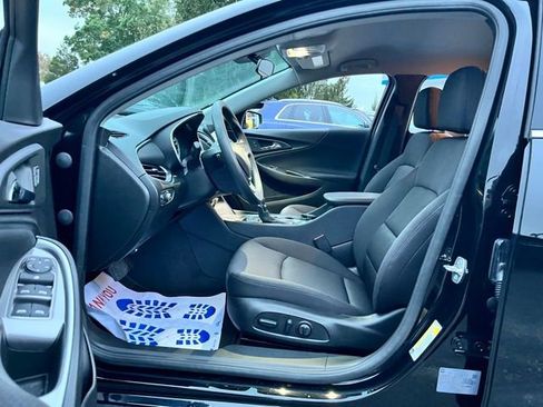 Used 2024 Chevrolet Malibu LT image 14