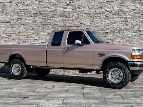 Used 1997 Ford F250 4x4 SuperCab Heavy Duty image 8