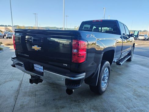 Used 2019 Chevrolet Silverado 3500 LTZ w/ Duramax Plus Package image 5