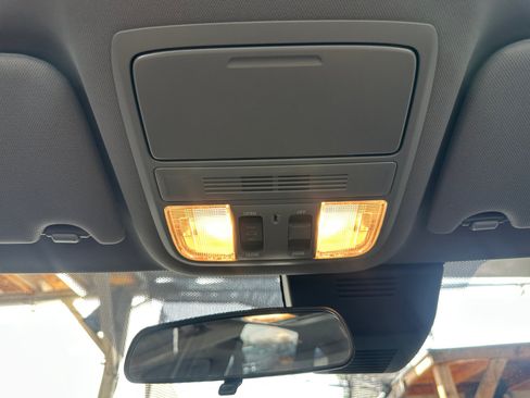 Used 2019 Honda Accord EX image 24