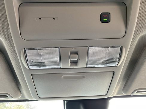 New 2026 Nissan Frontier SV image 31