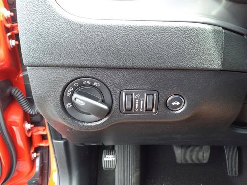 New 2023 Dodge Charger SXT w/ Blacktop Package image 10