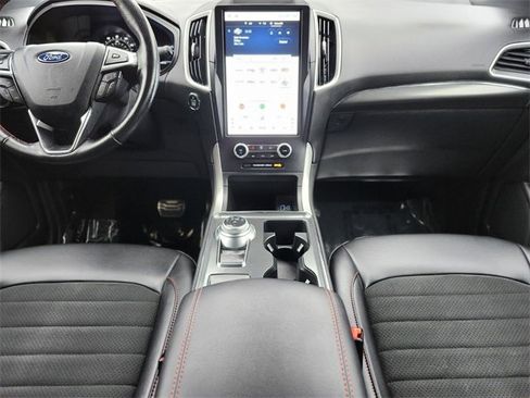 Certified 2022 Ford Edge ST-Line image 14
