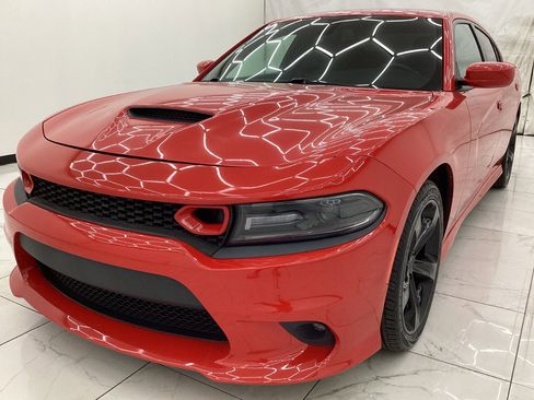 Used 2019 Dodge Charger R/T RWD image 1