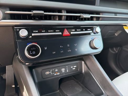 New 2026 Hyundai Santa Cruz SEL FWD image 18