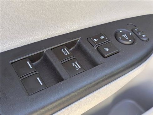 Used 2014 Honda Accord EX-L image 13