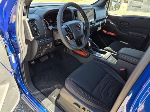 New 2026 Nissan Frontier PRO-4X w/ Pro-4x Convenience Package image 9