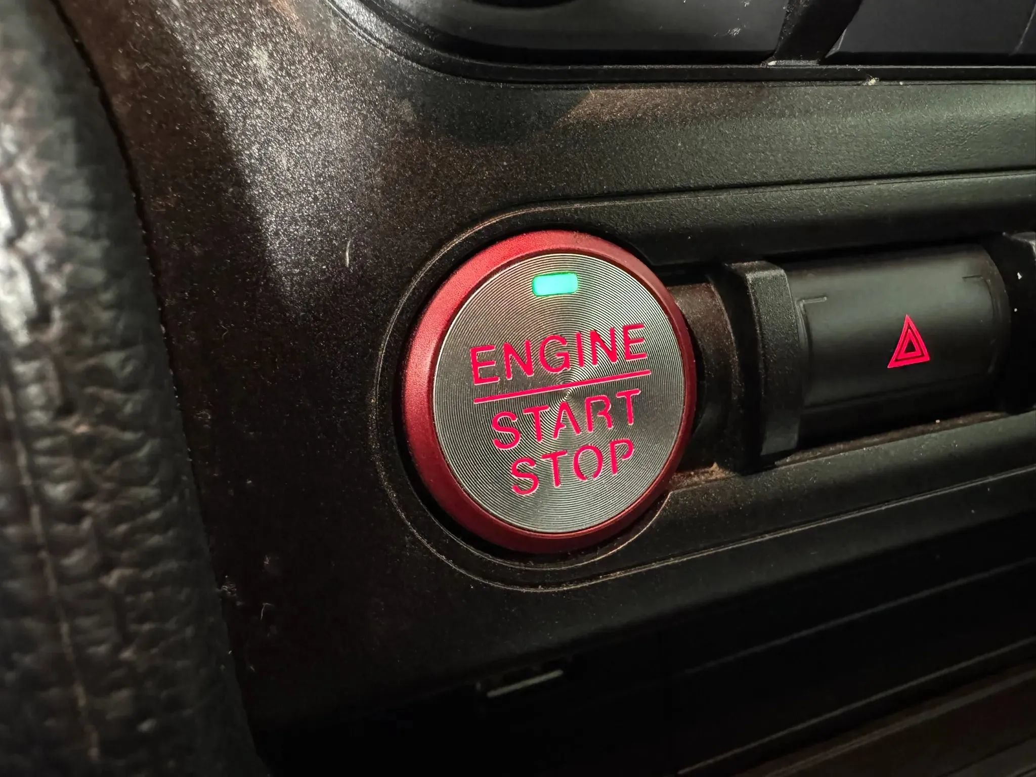 Used 2020 Ford Mustang Coupe RWD image 16