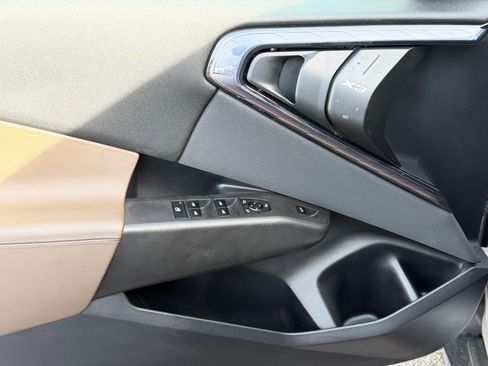 Certified 2025 BMW X3 xDrive30i w/ Premium Package image 13