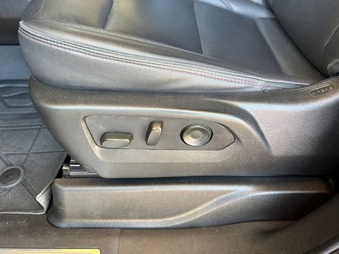 Certified 2023 Chevrolet Tahoe RST AWD/4WD image 12