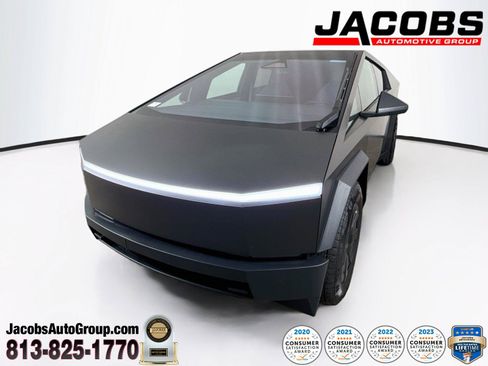Used 2024 Tesla Cybertruck AWD Crew Cab image 1