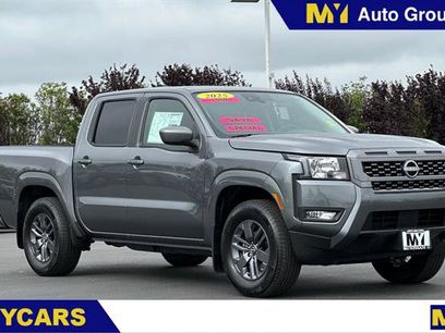 New 2025 Nissan Frontier SV w/ SV Convenience Package