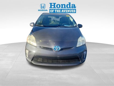 Used 2013 Toyota Prius Three image 2
