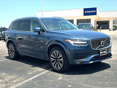 Used 2022 Volvo XC90 T6 Momentum w/ Advanced Package AWD/4WD image 10