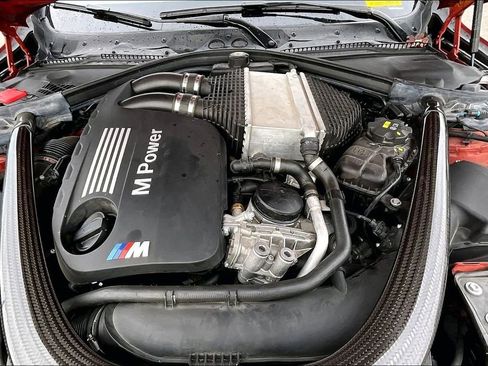 Used 2018 BMW M4 Competition image 10