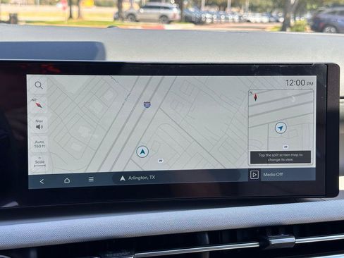 New 2026 Hyundai Tucson Limited image 32