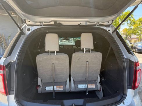 Used 2014 Ford Explorer FWD image 13