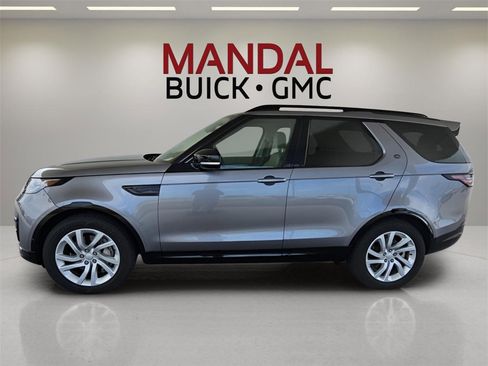 Used 2020 Land Rover Discovery Landmark image 9