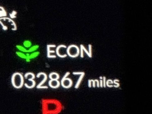 Used 2024 Honda Pilot Touring image 31