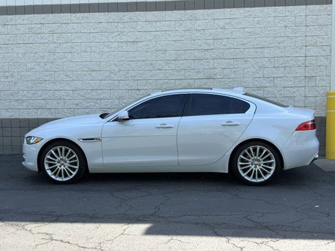 Used 2018 Jaguar XE Portfolio AWD/4WD image 13