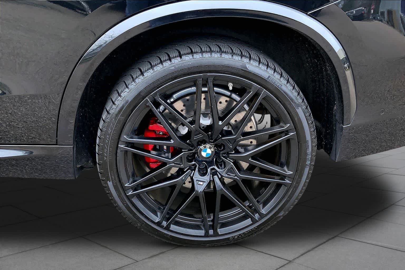 Used 2024 BMW X5 M Competition w/ Executive Package AWD/4WD image 22