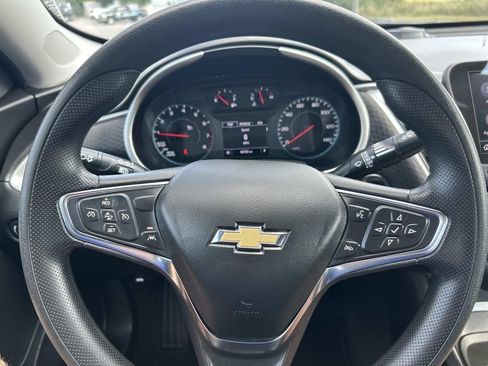 Used 2024 Chevrolet Malibu LT FWD image 34