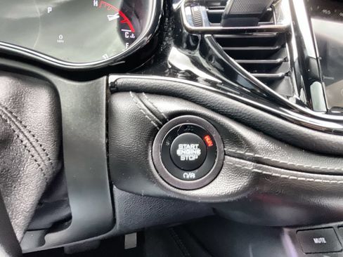 Used 2021 Dodge Durango GT RWD image 16