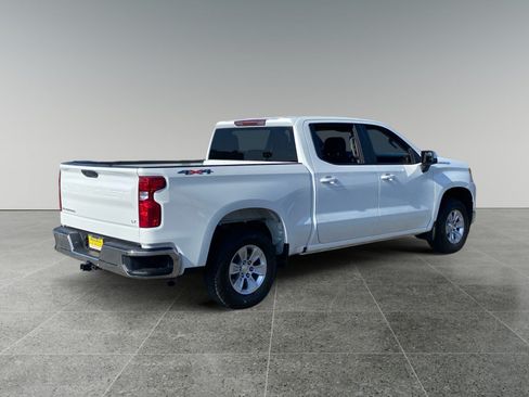 Used 2025 Chevrolet Silverado 1500 LT AWD/4WD image 5