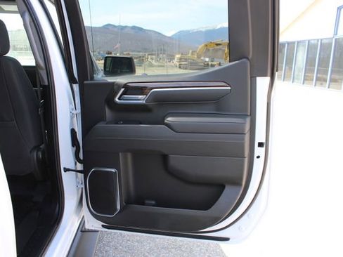 Used 2025 GMC Sierra 1500 Elevation w/ Preferred Package image 48