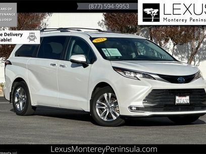 Used 2023 Toyota Sienna Limited