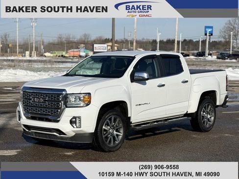Used 2022 GMC Canyon Denali image 1