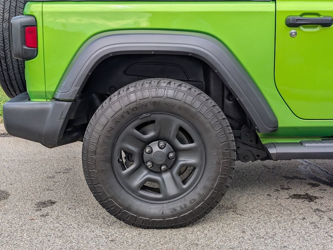 Used 2018 Jeep Wrangler Sport AWD/4WD image 23
