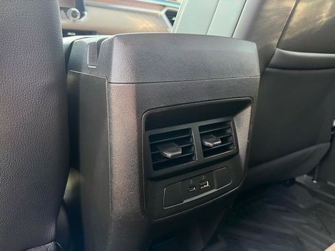 Used 2023 GMC Canyon Denali image 21