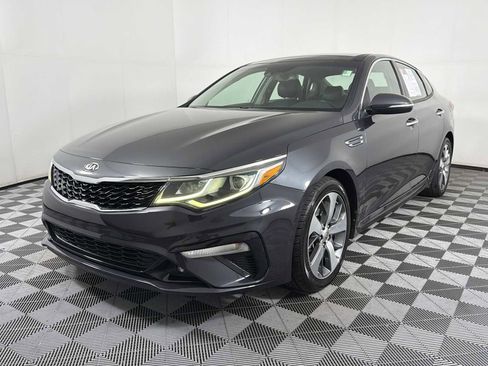 Used 2019 Kia Optima S w/ S Panoramic Sunroof Package image 3