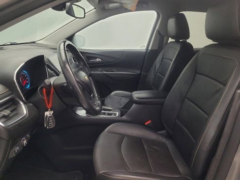 Used 2018 Chevrolet Equinox Premier FWD image 17