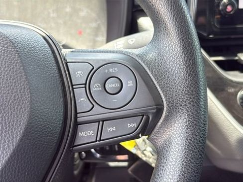 Used 2024 Toyota Corolla LE FWD image 20