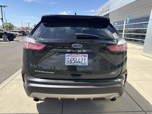 Used 2024 Ford Edge Titanium AWD/4WD image 4