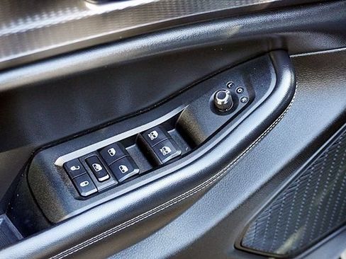 Used 2023 Jeep Grand Cherokee Laredo RWD image 23