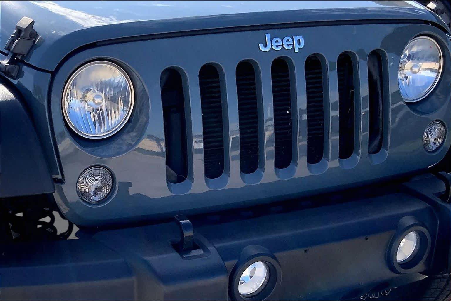 Used 2014 Jeep Wrangler Sport w/ Quick Order Package 24S AWD/4WD image 27