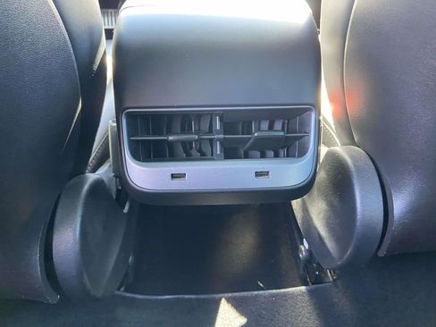 Used 2020 Tesla Model 3 Long Range image 20