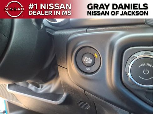 Used 2022 Jeep Wrangler Unlimited Sport AWD/4WD image 16