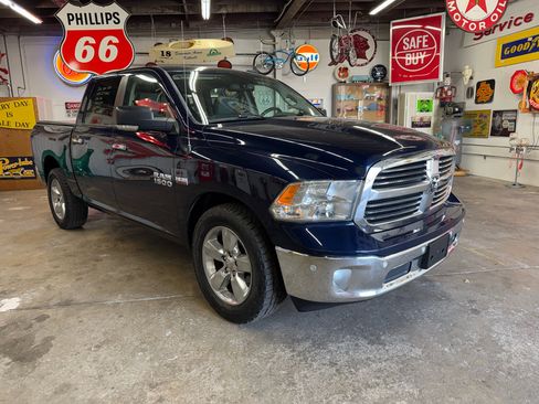 Used 2016 RAM 1500 Big Horn image 8