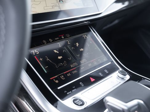 New 2026 Audi Q7 3.0T Premium Plus image 13